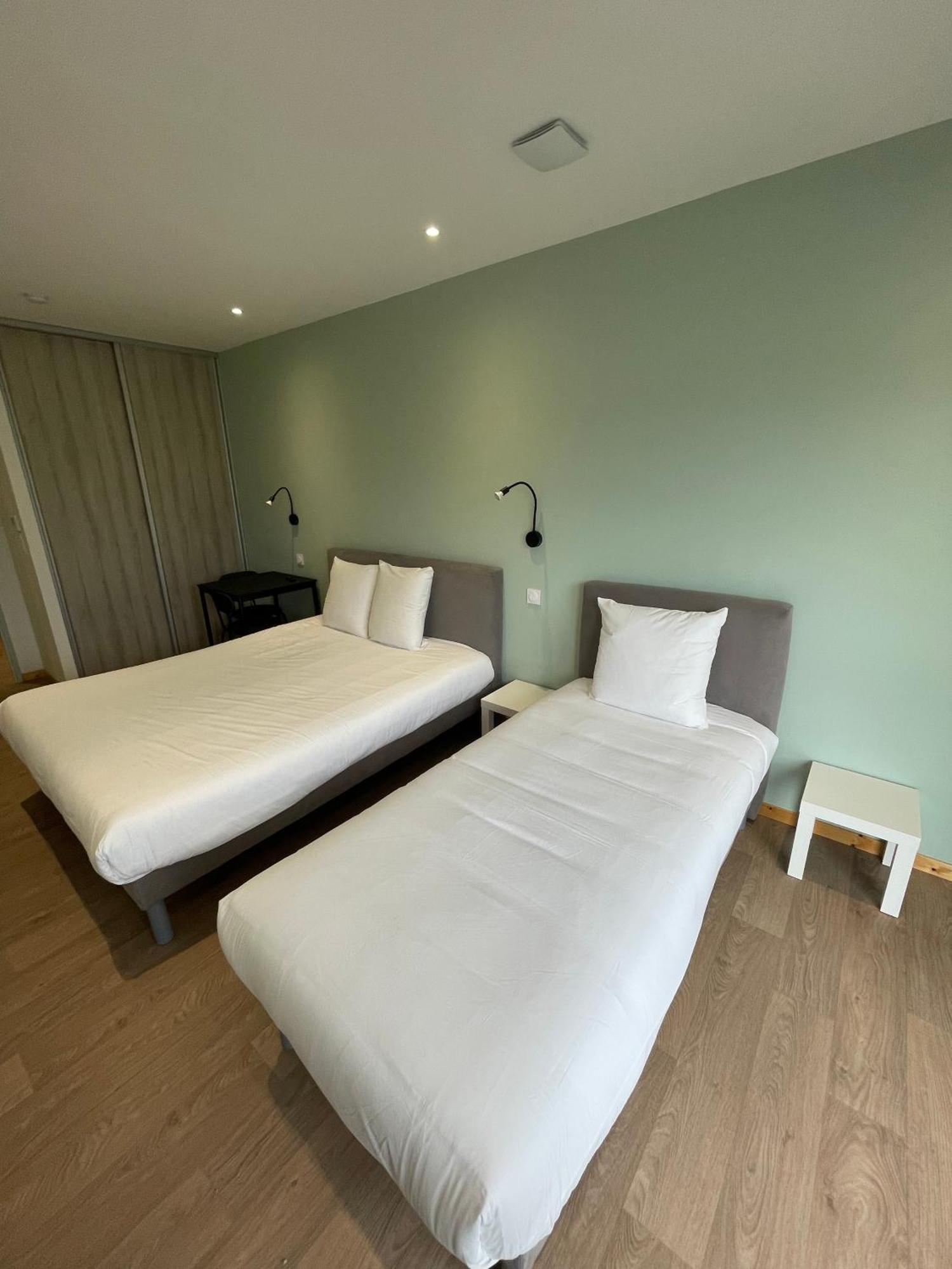 Le Salvador - Appart'Hotel De 18M2 A 44M2 La Talaudiere Exterior photo